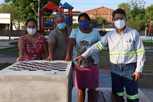 Construccion-de-un-parque-para-la-comunidad-de-Yacuses