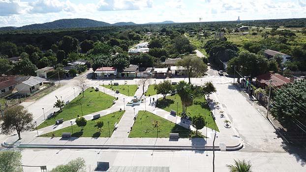 Construccion-plaza-de-yacuses-y-pavimentacion-de-calles